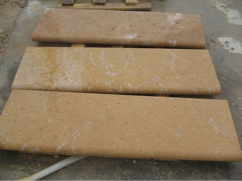 Jura Beige Limestone Coping