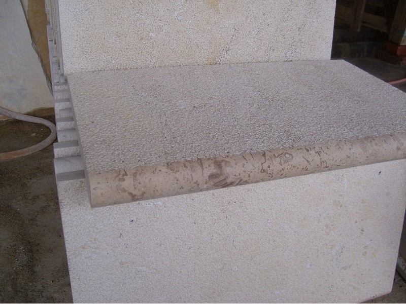 Jura Beige Bullnose (2)